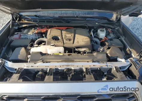 2023 Toyota Sequoia Sr5 from USA, damaged, VIN 7SVAAABA6PX015901